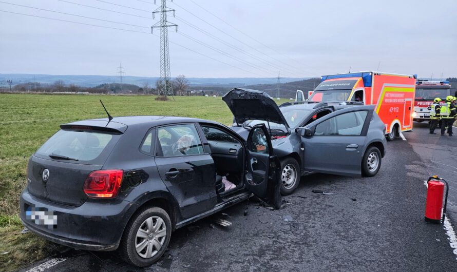 Verkehrsunfall eingeklemmte Person